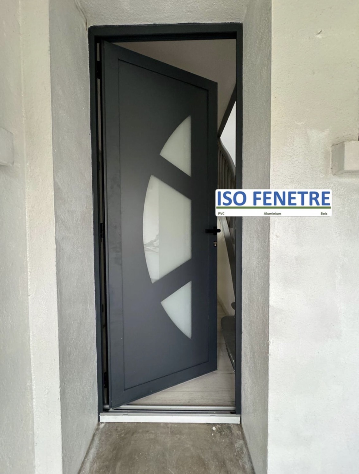 Porte d'entrée aluminium sur mesure
